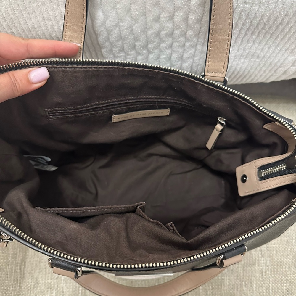 Marc Jacobs Neutral Color-Block Bag - image 2